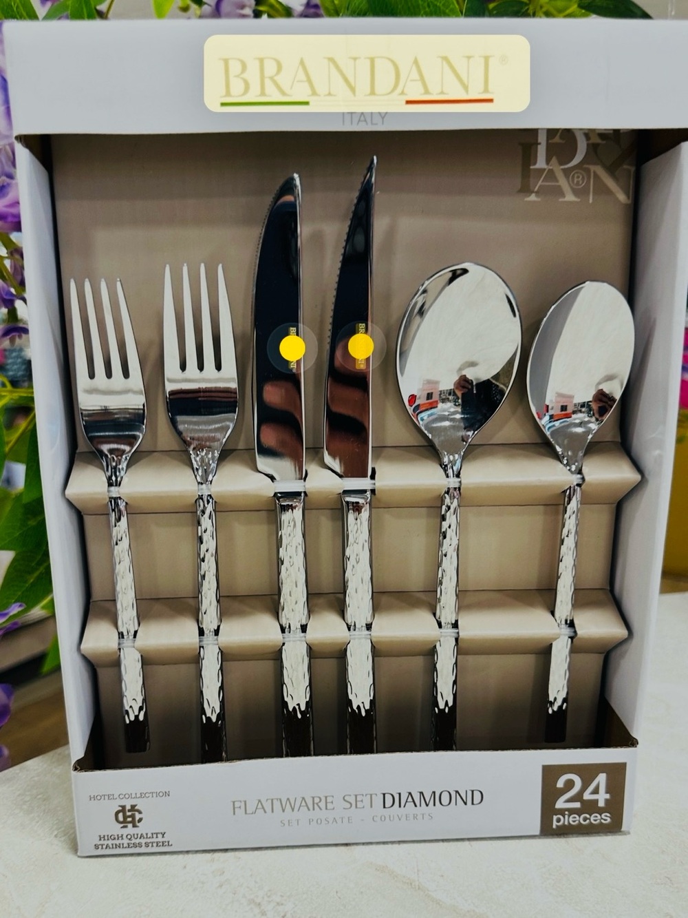 Diamond 24-Piece Stainless Steel Flatware Set - Silver Brandani *++Steak Knives